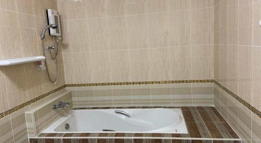 Amphoe Sawang Daen Din Prakaithong Hotel מראה חיצוני תמונה