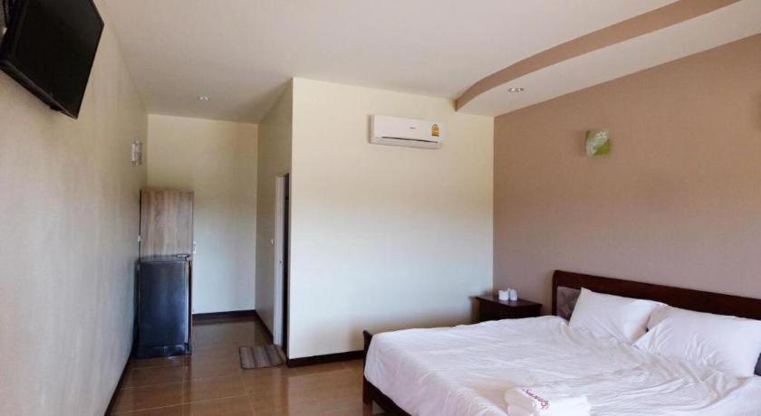 Amphoe Sawang Daen Din Prakaithong Hotel מראה חיצוני תמונה